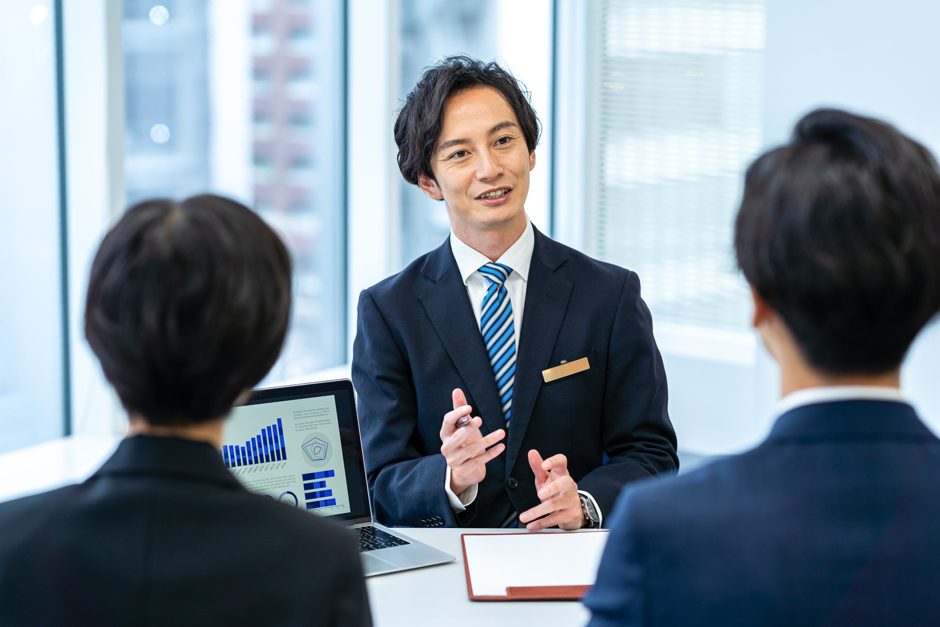 どこよりも親切丁寧な説明・接遇
